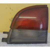 HOLDEN COMMODORE VR - 4DR SEDAN/WAGON 7/93>8/97 - RIGHT SIDE TAIL LIGHT-GM 92043374