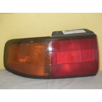HOLDEN APOLLO JM - 4DR SEDAN 3/93>8/95 - LEFT SIDE TAIL LIGHT - KOITO 220-75680