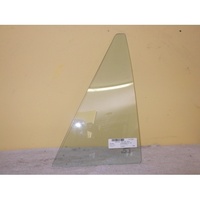 HOLDEN COMMODORE VK/VL - 3/1984 to 8/1988 - 4DR SEDAN (CHINA MADE) - DRIVERS - RIGHT SIDE REAR QUARTER GLASS
