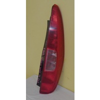 MITSUBISHI COLT RG - 5 DOOR HATCH 2004 - DRIVERS - RIGHT SIDE TAIL LIGHT-P3144