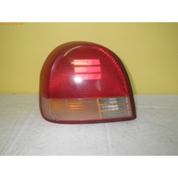 HYUNDAI SONATA EF - 8/1998 TO 5/2005 - 4DR SEDAN - LEFT SIDE TAIL LIGHT - 92401-380