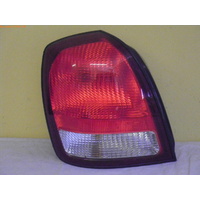 HYUNDAI GRANDEUR XG - 10/1999 to 11/2002 - 4DR SEDAN - LEFT SIDE TAIL LIGHT - IHL 92401-39