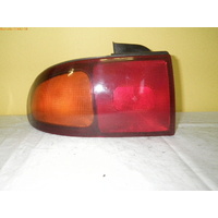 HYUNDAI SONATA Y3 - 10/1993 to 7/1998 - 4DR SEDAN - LEFT SIDE TAIL LIGHT - HMC 9240-340
