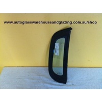 suitable for TOYOTA COROLLA AE92 - 6/1989 to 8/1994 - 5DR HATCH - RIGHT SIDE OPERA GLASS