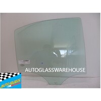 MERCEDES C CLASS W203 - 12/2000 TO 2003 - 4DR SEDAN - DRIVERS - RIGHT SIDE REAR DOOR GLASS (1 HOLE) - GREEN