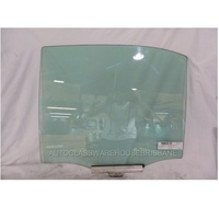 MERCEDES E CLASS W210 - 1/1996 to 1/2002 - 4DR SEDAN - LEFT SIDE REAR DOOR GLASS