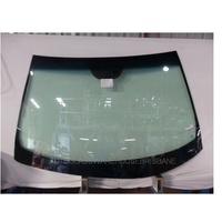 HYUNDAI GRANDEUR TG - 2/2006 to 8/2011 - 4DR SEDAN - FRONT WINDSCREEN GLASS - RAIN SENSOR - NEW