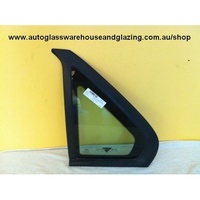 FORD FALCON EF/EL - 4DR SEDAN 9/94>9/98 - PASSENGER - LEFT SIDE REAR QUARTER GLASS - ENCAPSULATED