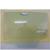 HOLDEN CRUZE JH - 11/2011 to 12/2016 - 5DR HATCH - PASSENGERS - LEFT SIDE REAR DOOR GLASS