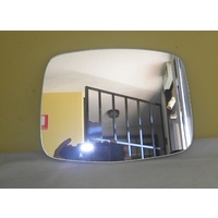 MERCEDES VITO 638 - 1/1998 to 3/2004 - SBV VAN - DRIVERS - RIGHT SIDE MIRROR -  FLAT GLASS ONLY - 148MM X 192MM