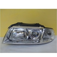 AUDI A4 SD - 5/1999 to 5/2001 - 4DR SEDAN - LEFT SIDE HEADLIGHT AND CORNER LIGHT - STERLING