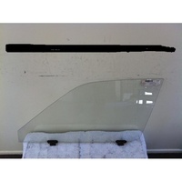 DAIHATSU CHARADE G10 - 1/1977 to 1/1985 - 5DR HATCH - PASSENGERS - LEFT SIDE FRONT DOOR GLASS