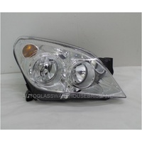 HOLDEN ASTRA AH - 5DR HATCH/WAGON 11/06>1/09 - DRIVERS - RIGHT SIDE HEADLIGHT - CHROME - NEW
