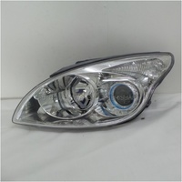 HYUNDAI i30 FD - 7/2009 to 4/2012 - 5DR HATCH - PASSENGER - LEFT SIDE HEADLIGHT (REFLECTOR W/CP)
