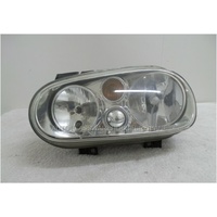 VOLKSWAGEN GOLF 4 - 9/1998 TO 6/2004 - HATCH - RIGHT SIDE HEADLIGHT W/FOG LAMP