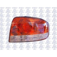 HYUNDAI SONATA EF - 8/1998 to 5/2005 - 4DR SEDAN - DRIVERS - RIGHT SIDE TAIL LIGHT