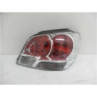 MITSUBISHI OUTLANDER ZE - WAGON 2/03>6/04 - RIGHT SIDE TAIL LIGHT - NEW (OUTER) (CLEAR) XLS