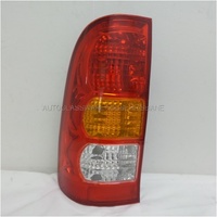 TOYOTA HILUX ZN210 - 4/2005 to 8/2011 - UTE - PASSENGERS - LEFT SIDE TAIL-LIGHT