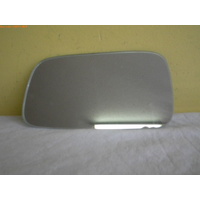 NISSAN PULSAR N15 - 10/1995 to 6/2000 - 4DR SEDAN - LEFT SIDE MIRROR - FLAT GLAS ONLY
