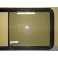 FORD ECONOVAN JG/JH - 5/1984 TO 7/2006 - SWB/MWB/LWB VAN - PASSENGERS - LEFT SIDE MIDDLE SLIDING GLASS (REAR PIECE ONLY) - 525mm WIDE X 460mm TALL