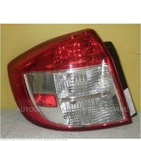 SUZUKI SX4 - 4DR SEDAN 2/07>CURRENT - LEFT SIDE TAIL LIGHT - KOITO 220 59158