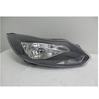 FORD FOCUS LW - 4/2011 TO CURRENT - SEDAN/HATCH - RIGHT SIDE HEADLIGHT - BLACK