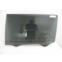 suitable for TOYOTA KLUGER GSU50R - 3/2014 TO 2/2021 - 5DR WAGON - LEFT SIDE REAR DOOR GLASS - PRIVACY TINT 