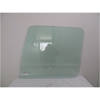 MERCEDES ACTROS - 1997 to CURRENT - TRUCK - LEFT SIDE FRONT DOOR GLASS (918 X 745) - (LOW STOCK CALL TO CHECK)