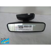 NISSAN DUALIS J10 - 5 SEATER - 10/2007 TO 6/2014 - 4DR WAGON - CENTER INTERIOR REAR VIEW MIRROR - WITH COVER
