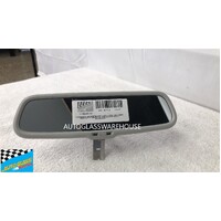 VOLKSWAGEN TRANSPORTER T5/T6 - 8/2004 to 11/2015 - VAN - CENTER INTERIOR REAR VIEW MIRROR - RAIN SENSOR E11-015610