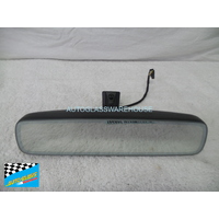 FORD MUSTANG AA - 10/2015 to 11/2023 - 2DR COUPE/CONVERTIBLE - CENTER INTERIOR REAR VIEW MIRROR - E11 048684 (FRAMELESS)