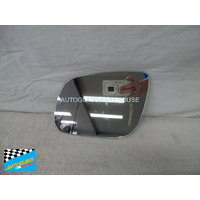KIA CARNIVAL YP - 12/2014 TO 12/2020 - VAN - PASSENGERS - LEFT SIDE MIRROR - FLAT GLASS ONLY - 195W X 145H