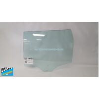 MINI COOPER F55 - 4/2014 to CURRENT - 5DR HATCH - PASSENGERS - LEFT SIDE REAR DOOR GLASS - 1 HOLE - GREEN