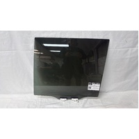 SUITABLE FOR TOYOTA LANDCRUISER 300 SERIES - 10/2021 TO CURRENT - 5DR WAGON - PASSENGER - LEFT SIDE REAR DOOR GLASS - WITH FITTING, PRIVACY GREY