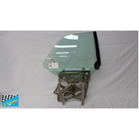 SAAB 9-3 - 10/1994 TO 1/2003 - 2DR CONVERTIBLE - DRIVERS - RIGHT SIDE REAR OPERA GLASS - ELECTRIC WIND UP