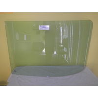 MACK CH SERIES - 1991 to CURRENT - TRUCK - LEFT SIDE 1/2 FRONT WINDSCREEN GLASS 