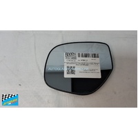MITSUBISHI ASX (& 2021 OUTLANDER) - 7/2010 TO CURRENT - 5DR HATCH - LEFT SIDE MIRROR (1) - OEM CURVED - 186mm X 153mm - P17 LH SR1400