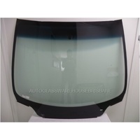 PEUGEOT 307 - 12/2001 to 2008 - 5DR HATCH - FRONT WINDSCREEN GLASS - TOP SIDE MOULD, RETAINER - GREEN