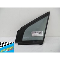 HONDA ODYSSEY RB3 - 04/2009 to 01/2014 - 5DR WAGON - LEFT SIDE FRONT QUARTER GLASS - NOT ENACAPSULATED - GREEN