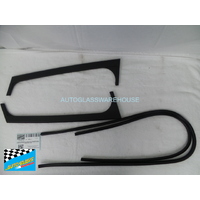 HOLDEN COMMODORE VL - 3/1984 to 8/1988 - 4DR WAGON - RUBBER SET FOR REAR WINDSCREEN GLASS - LIMITED STOCK