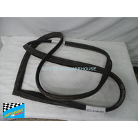 HOLDEN COMMODORE VB-VK - 11/1978 TO 2/1986 - SEDAN/WAGON - FRONT WINDSCREEN SOFT RUBBER TO STAINLESS STEEL MOULDS - 1 STOCK ONLY