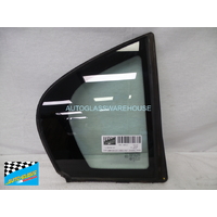 HOLDEN COMMODORE VE/VF - 8/2006 to 10/2017 - 4DR SEDAN - DRIVERS - RIGHT SIDE REAR QUARTER GLASS