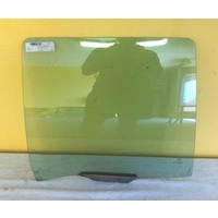 FORD FAIRLANE NF/NL- 3/1995 TO 2/1999 - 4DR SEDAN - DRIVERS - RIGHT SIDE REAR DOOR GLASS