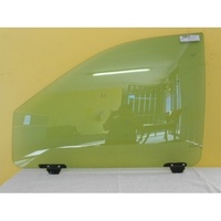 CHRYSLER GRAND VOYAGER SWB LWB - 5/2001 to 5/2007 - 5DR WAGON - PASSENGERS - LEFT SIDE FRONT DOOR GLASS - WITH FITTING