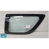 HINO RANGER PRO 1/2003 to CURRENT - TRUCK - NARROR/WIDE CAB - LEFT SIDE FRONT DOOR LOWER SIGHT WINDOW GLASS - GREEN (650w X 335)