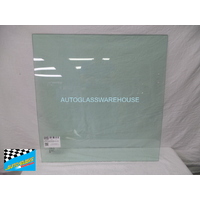 MITSUBISHI ROSA UE6/BE6 - 8/2000 to CURRENT - BUS - LEFT SIDE REAR /RIGHT FRONT - SLIDING WINDOW PIECE - GREEN - 750x770 - 2 HOLES - NEW