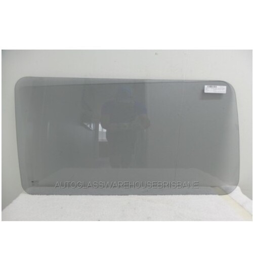 MAZDA E SERIES E1800 E2000 JH - 10/1999 TO CURRENT - SWB VAN - LEFT SIDE REAR FIXED CARGO GLASS - APPROX 950 LONG - LIGHT GREY - NEW