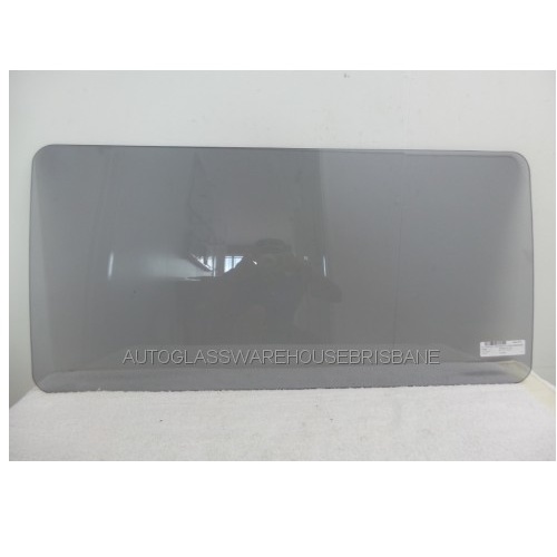 FORD TRANSIT VE/VF/VG - 4/1994 to 9/2000 - LWB - MIDDLE LEFT SIDE FIXED WINDOW GLASS (RUBBER IN) - 950 X 460h - NEW