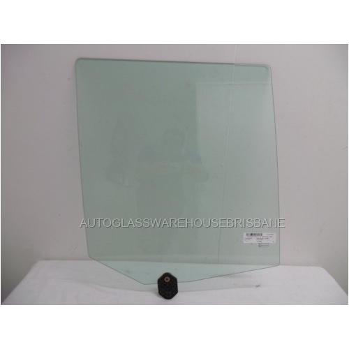 LAND ROVER DISCOVERY 3 AND 4 - 3/2005 to 12/2016 - 4DR WAGON - DRIVERS - RIGHT SIDE REAR DOOR GLASS - NEW