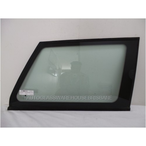 SSANGYONG MUSSO - 7/1996 TO 12/2002 - 5DR WAGON - RIGHT SIDE REAR CARGO GLASS - NEW